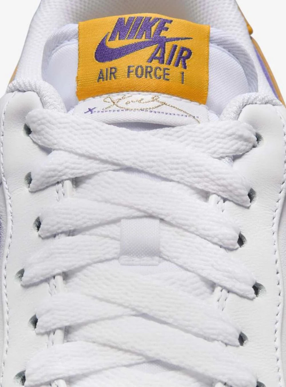 NIKE AIR FORCE 1 LOW RETRO QS KOBE BRYANT LAKERS HOME