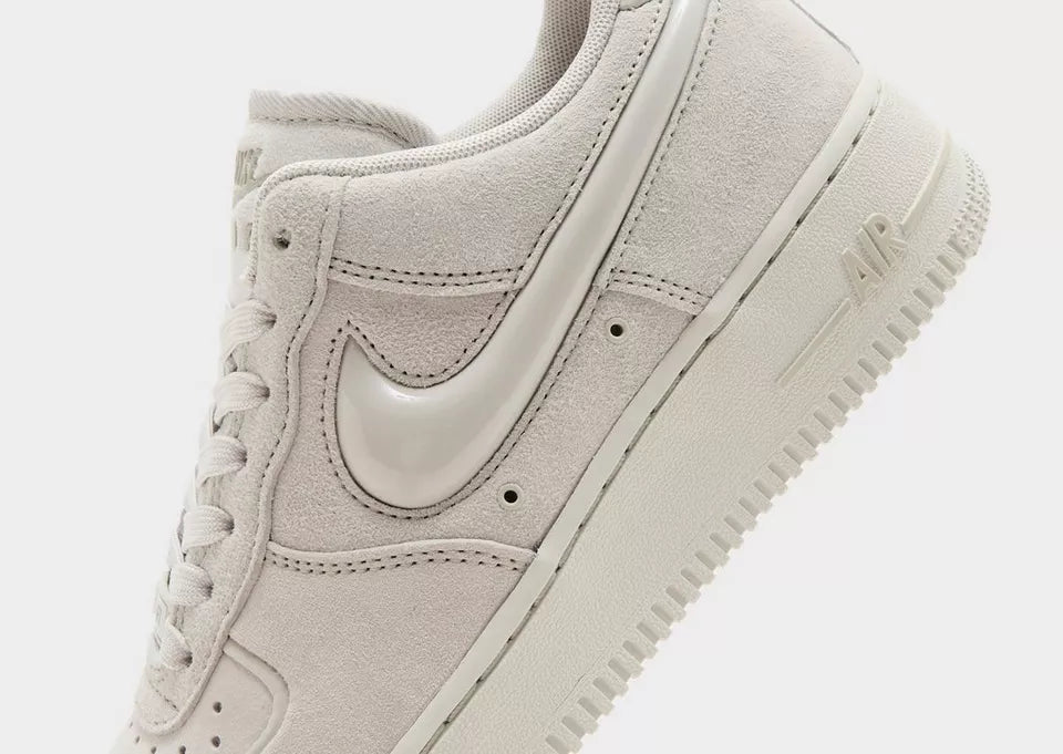 Nike Air Force 1 Low '07 Light Orewood Brown (Women's)