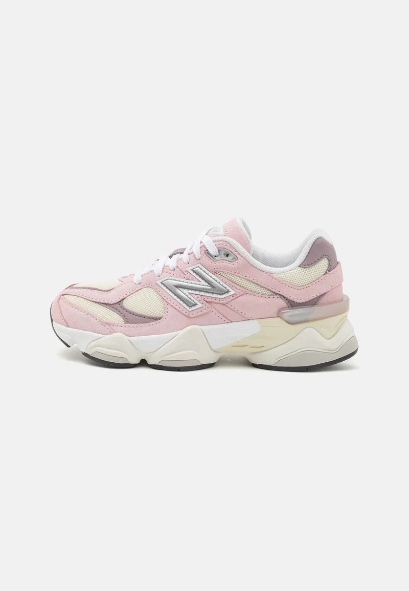 NEW BALANCE 9060 PINK CORAL